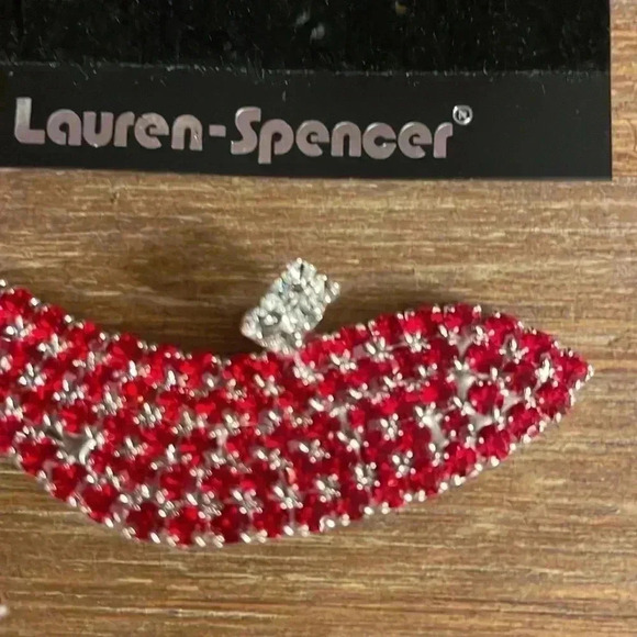 Lauren-Spencer Red Shoe Crystal Brooch NEW - Picture 8 of 11